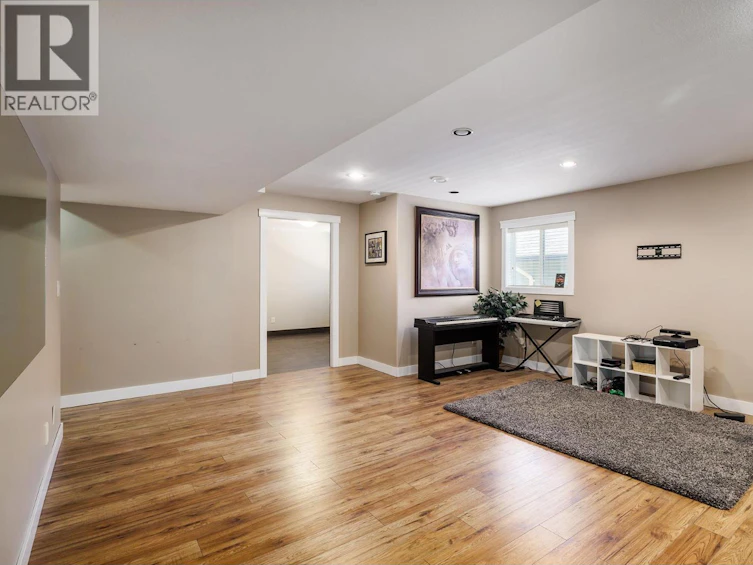 2054 Sunview Drive, West Kelowna, BC, V1Z 3X6 - 28