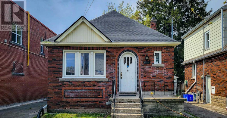 BASEMENT-66 Cline Avenue S, Hamilton, ON, L8S 1W7 - 2