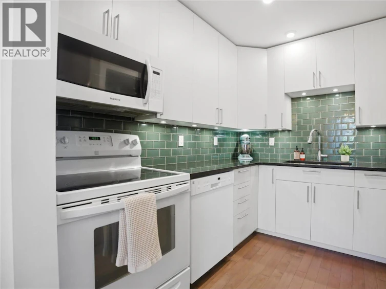 85-1435 Summit Drive, Kamloops, BC, V2E 1S4 - 8