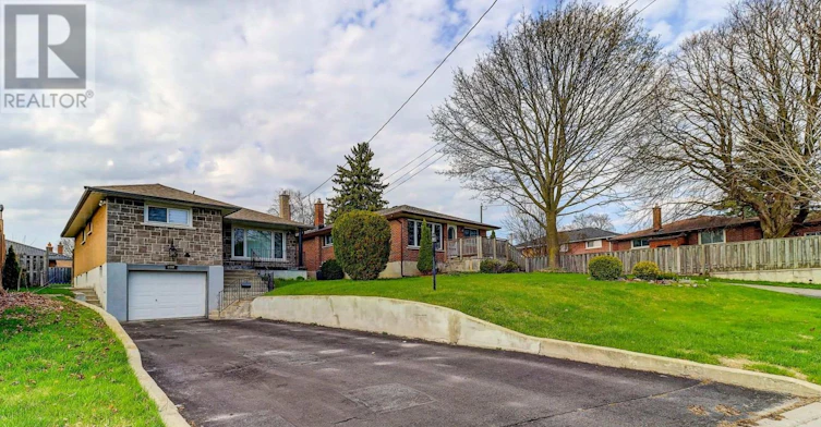 UPPER LEVEL-962 Willowdale Avenue, Oshawa, ON, L1H 1W4 - 2