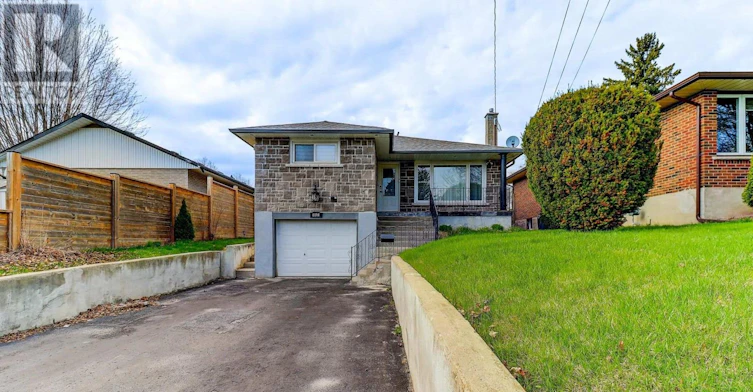 UPPER LEVEL-962 Willowdale Avenue, Oshawa, ON, L1H 1W4