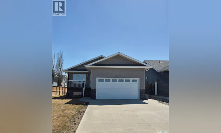 816 Battleford Trail