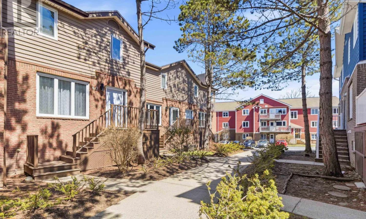 40 Attenborough Court