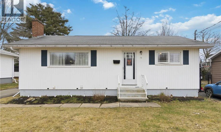 17 Bissett Avenue