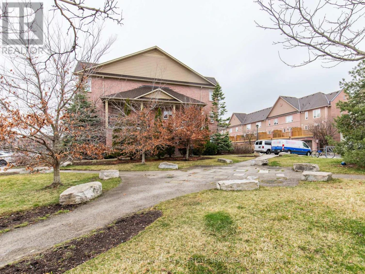 272-4975 Southampton Drive, Mississauga, ON, L5M 8C8 - 28