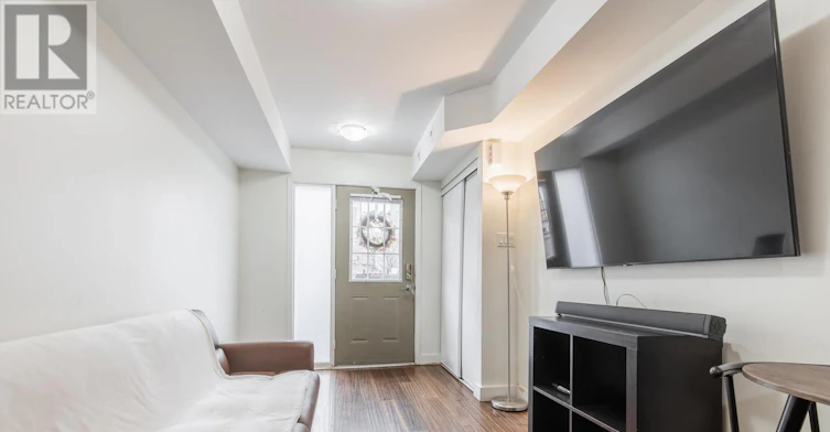 272-4975 Southampton Drive, Mississauga, ON, L5M 8C9 - 9