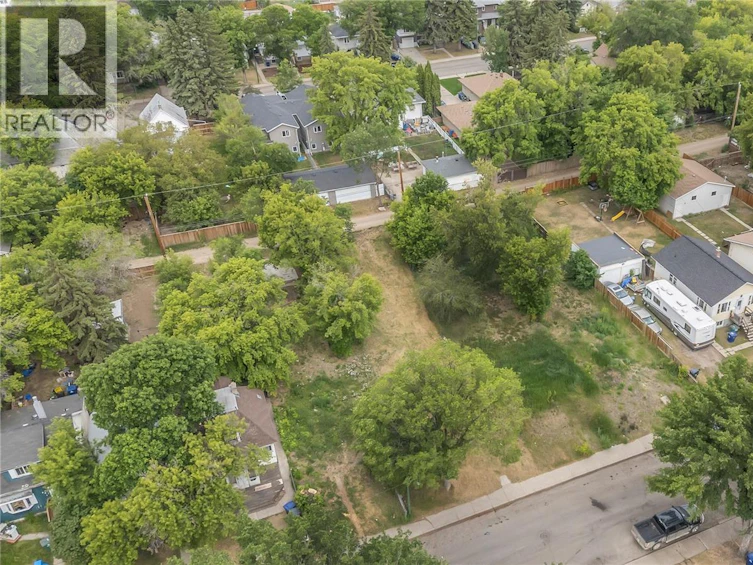431 R Avenue S, Saskatoon, SK, S7M 2Z4 - 7