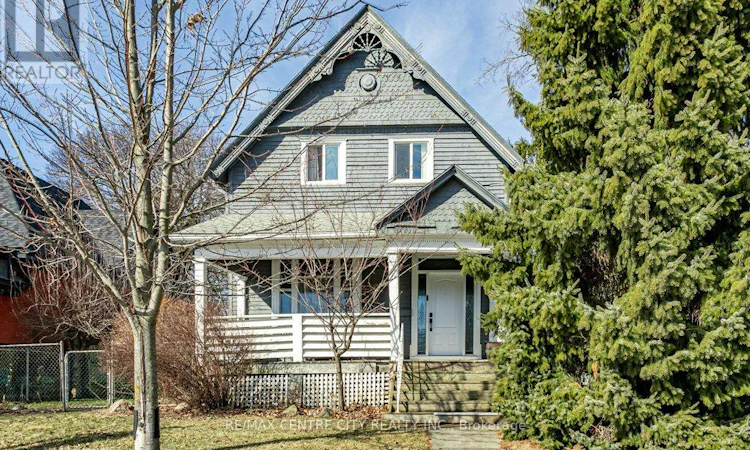 52 Princess Avenue