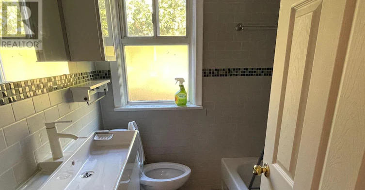 MAIN FLOOR-45 Martorino Drive, Toronto, ON, M1K 2J3 - 14