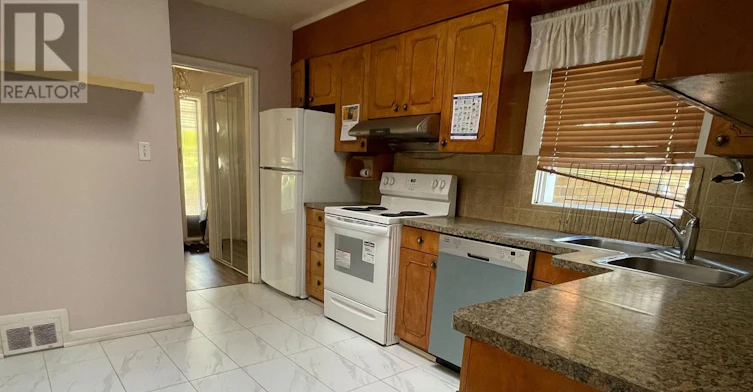 MAIN FLOOR-45 Martorino Drive, Toronto, ON, M1K 2J3 - 9