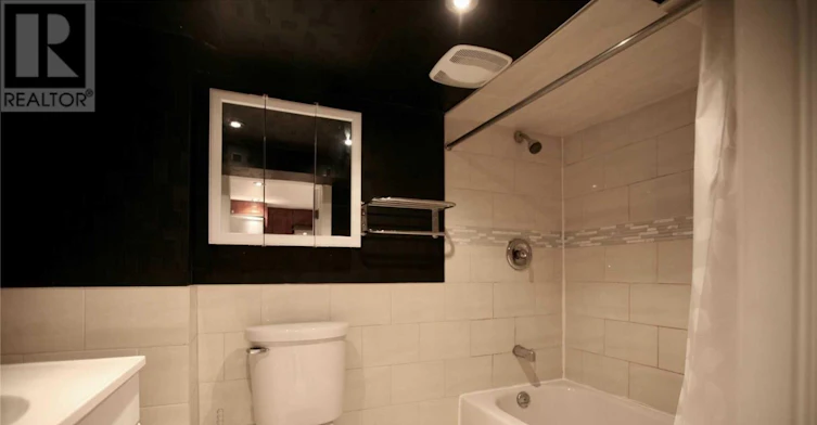 BSMT-11 Ferrier Avenue, Toronto, ON, M4K 1M8 - 10