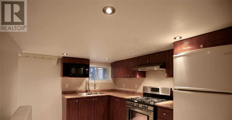 BSMT-11 Ferrier Avenue, Toronto, ON, M4K 1M8 - 3