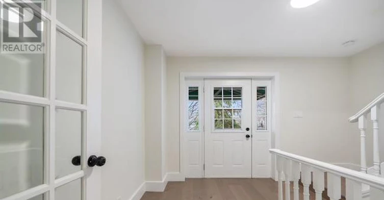 MAIN-42 Lockerbie Avenue, Toronto, ON, M9N 3A2 - 9