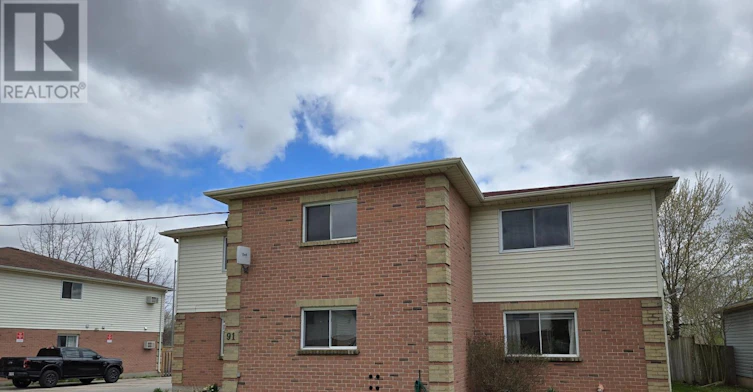 202-91 Alexandria Avenue, St. Thomas, ON, N5P 3M7