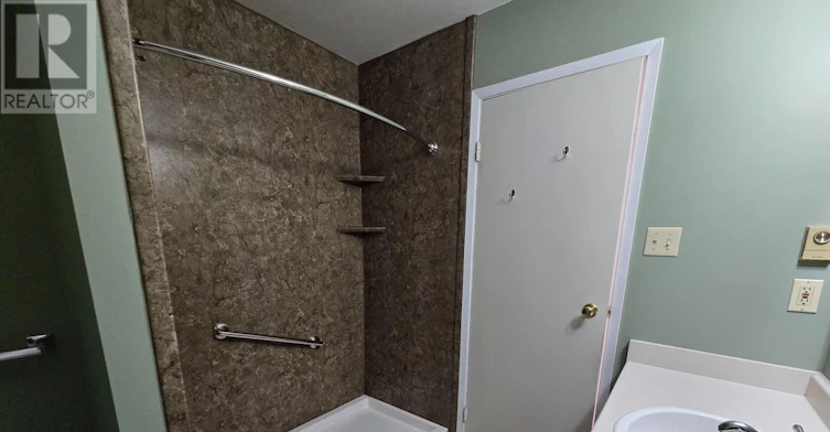 202-91 Alexandria Avenue, St. Thomas, ON, N5P 3M7 - 14