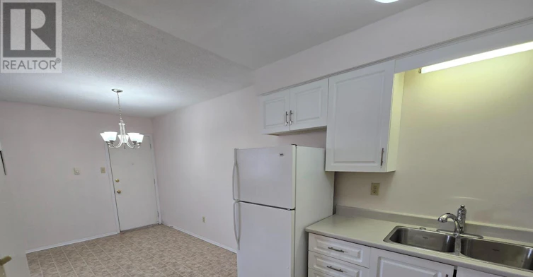 202-91 Alexandria Avenue, St. Thomas, ON, N5P 3M7 - 5