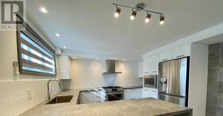 1-2036 Davenport Road, Toronto, ON, M6N 1C6 - 4