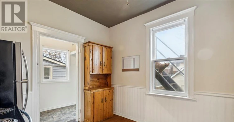 MAIN-51 Smith Avenue, Hamilton, ON, L8L 5P2 - 6