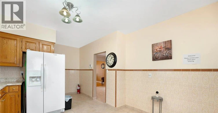 MAIN-907 Gladstone Avenue, Windsor, ON, N9A 2R5 - 10