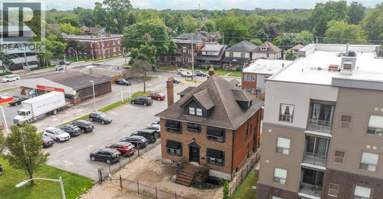 2-961 Ouellette Avenue, Windsor, ON, N9A 4J5 - 46