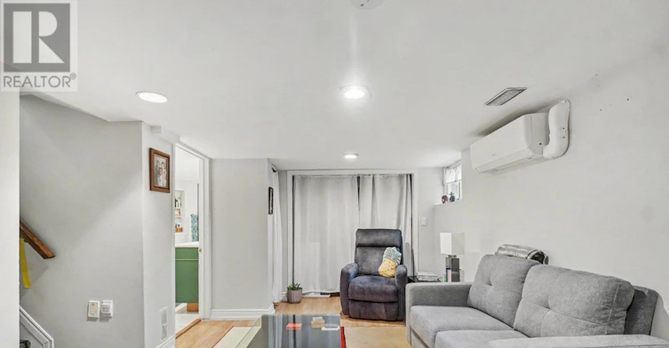 2-518 Hilson Avenue, Ottawa, ON, K1Z 6C8 - 5