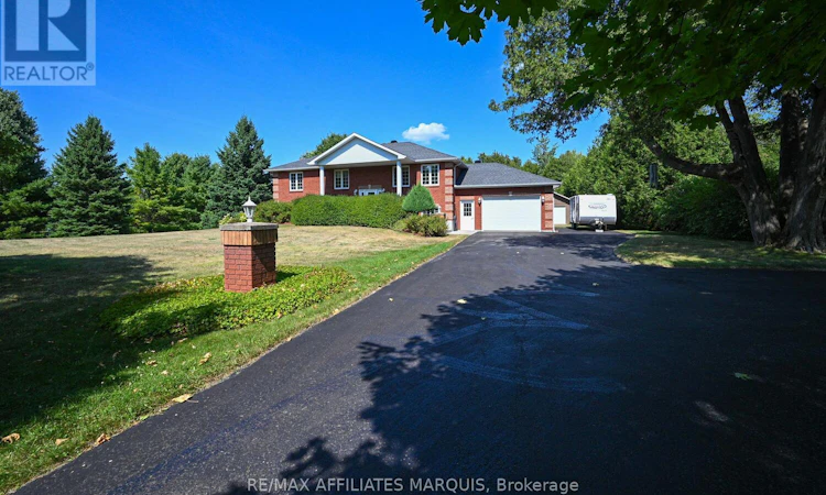 156 Bay Road
