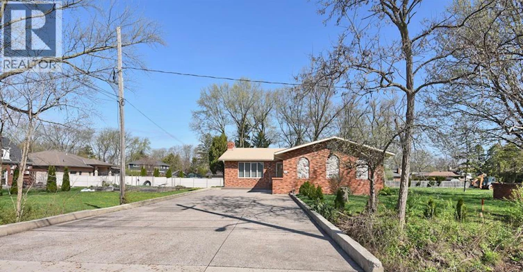 LOWER-600 Cousineau Road, Windsor, ON, N9G 1V5 - 2