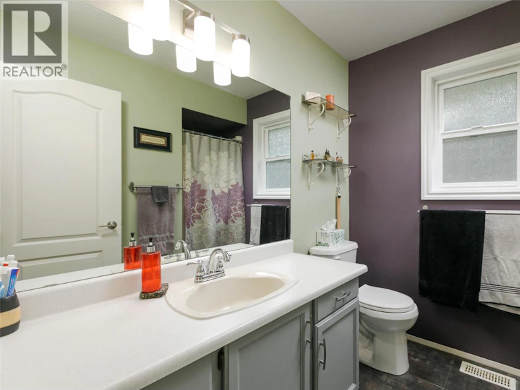 2207 Shannon Ridge Drive, West Kelowna, BC, V4T 2L1 - 30