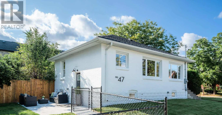 LOWER-47 Park Street, Toronto, ON, M1N 2N4