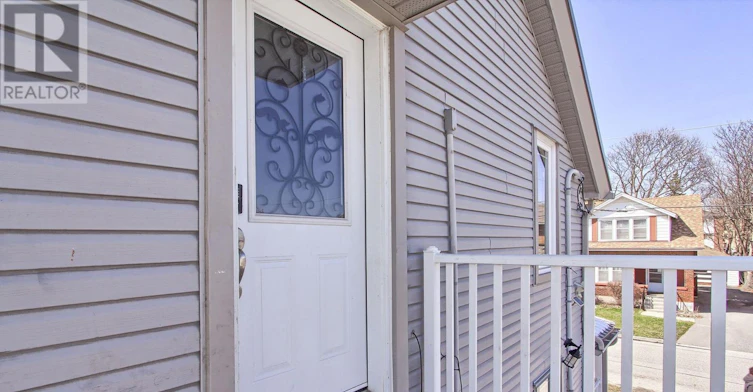 UPPER-17 Royal Street, Oshawa, ON, L1H 2T5 - 6