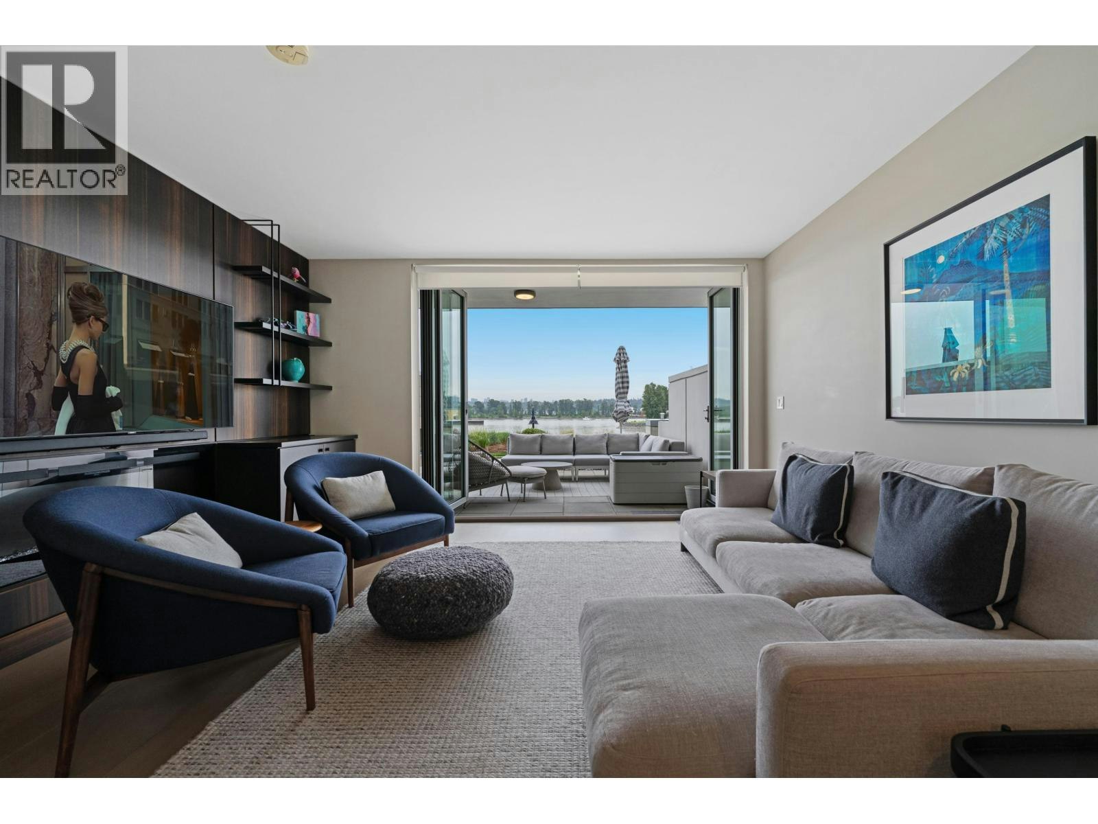 TH210-210 Salter Street, New Westminster, BC, V3M 0J9