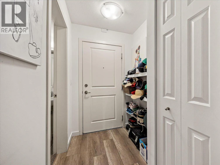 211-555 Yates Road, Kelowna, BC, V1V 2V2 - 3