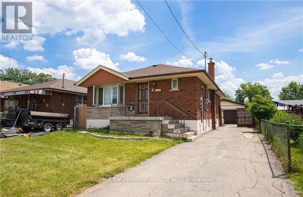 8 Shynal Avenue, Hamilton, ON, L8H 6K1