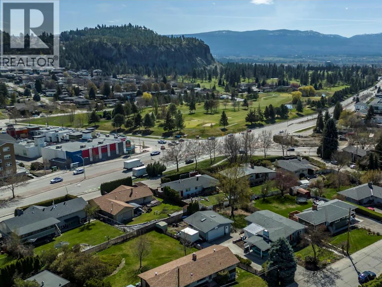 707 Glenburn Street, Kelowna, BC, V1Y 4G4 - 11