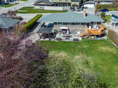 707 Glenburn Street - 4