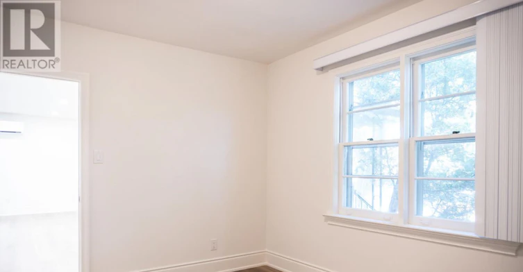 UPPER-148 Martin Grove Road, Toronto, ON, M9B 4K9 - 10
