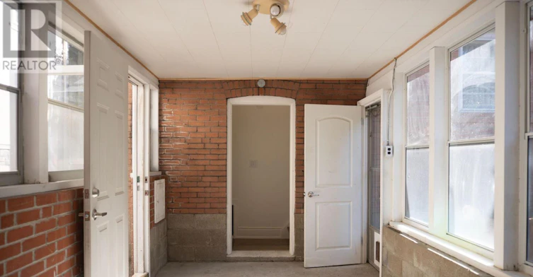 UPPER-148 Martin Grove Road, Toronto, ON, M9B 4K9 - 18