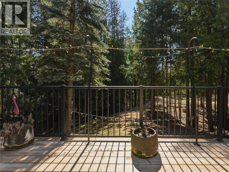 8257 Rogers Road, Vernon, BC, V1B 3M7 - 33
