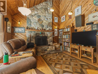 8257 Rogers Road - 3