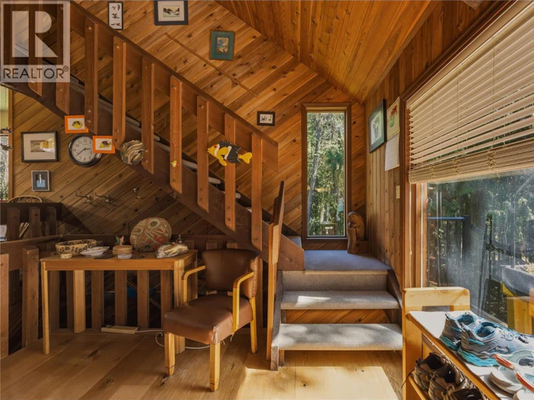 8257 Rogers Road, Vernon, BC, V1B 3M7 - 17