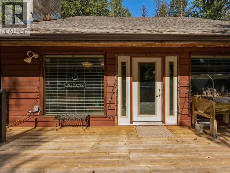 8257 Rogers Road, Vernon, BC, V1B 3M7 - 2