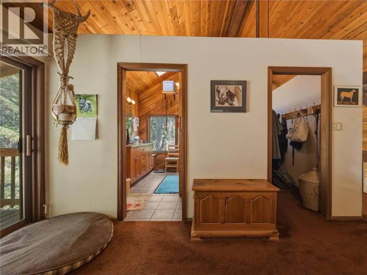 8257 Rogers Road, Vernon, BC, V1B 3M7 - 23