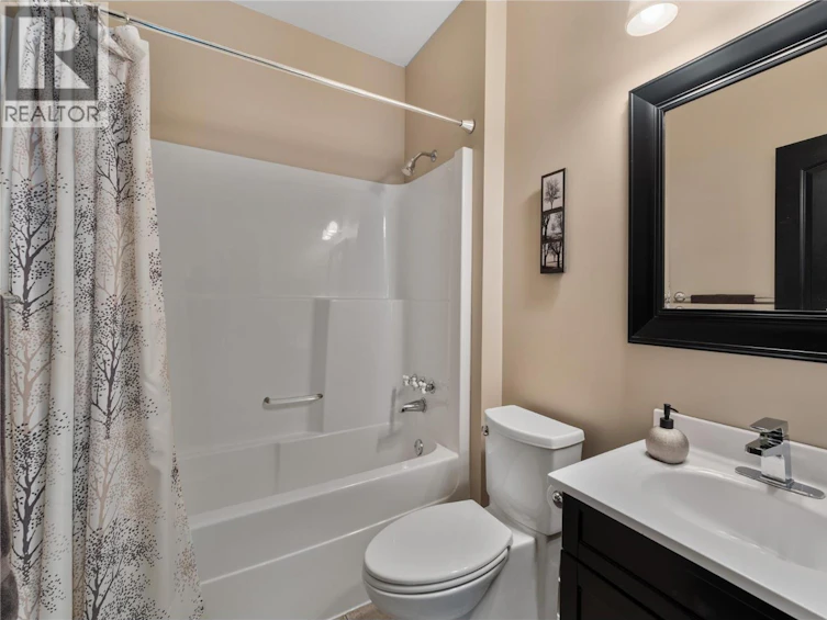 614 Armour Crescent, Kelowna, BC, V1W 1A5 - 32