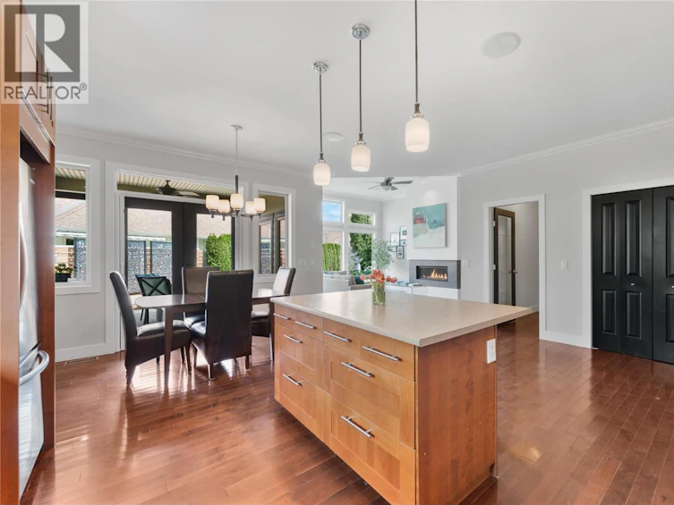 614 Armour Crescent, Kelowna, BC, V1W 1A5 - 9