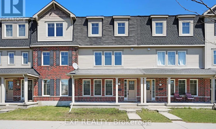 D-3705 Riverbreeze Street