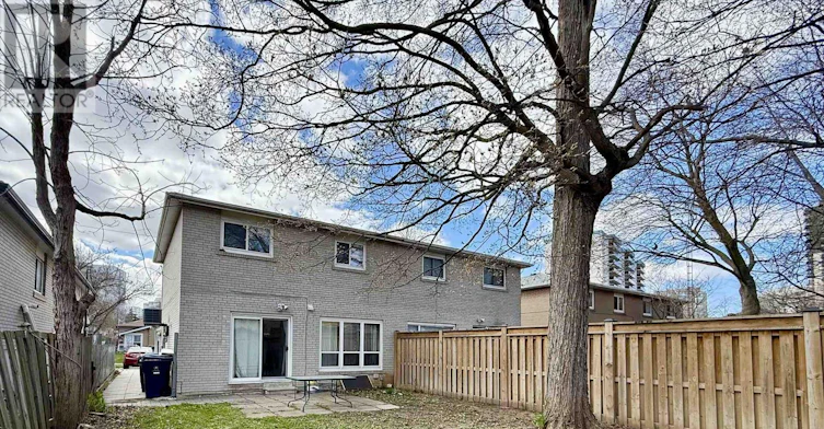 UPPER-17 Regatta Crescent, Toronto, ON, M2R 2X7 - 22