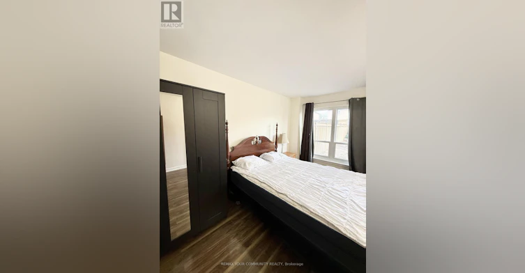 BACK-17 Regatta Crescent, Toronto, ON, M2R 2X7 - 5