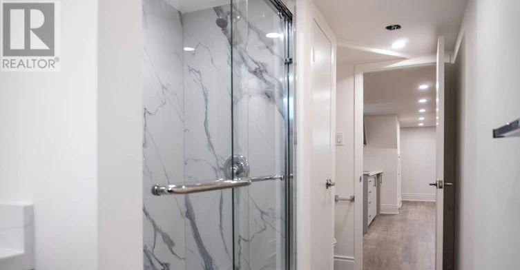 LOWER-148 Martin Grove Road, Toronto, ON, M9B 4K9 - 8