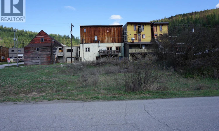 Lot-2 S Silver Avenue