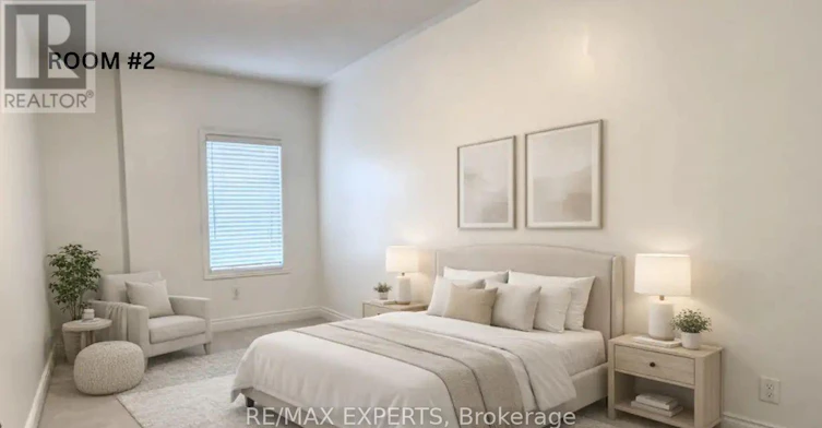 2-13 Ypres Road, Toronto, ON, M6M 0B2 - 5